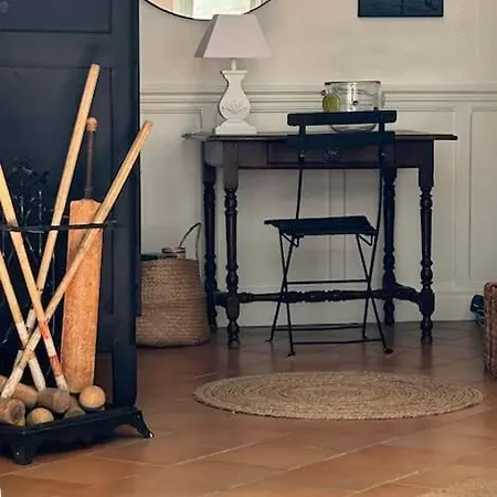 Semesterbostad Ancien Pressoir, Semi-troglodyte